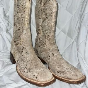 Lucchese cream/gold crackle
